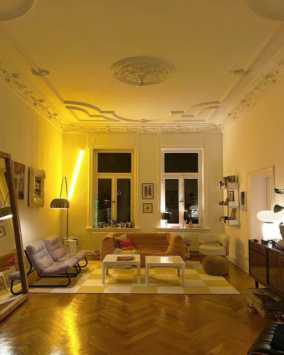 Kelly Eaton tweet media