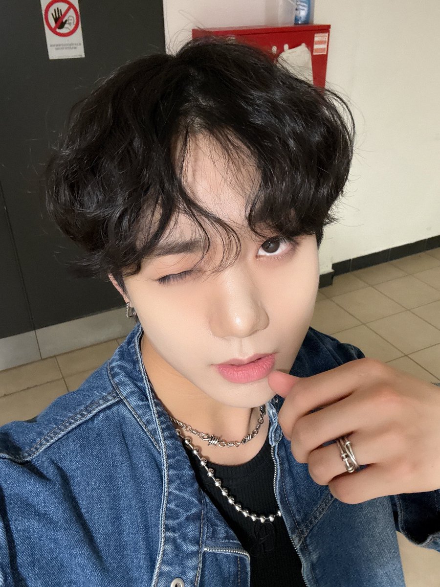 TRENDZ (트렌드지) tweet media