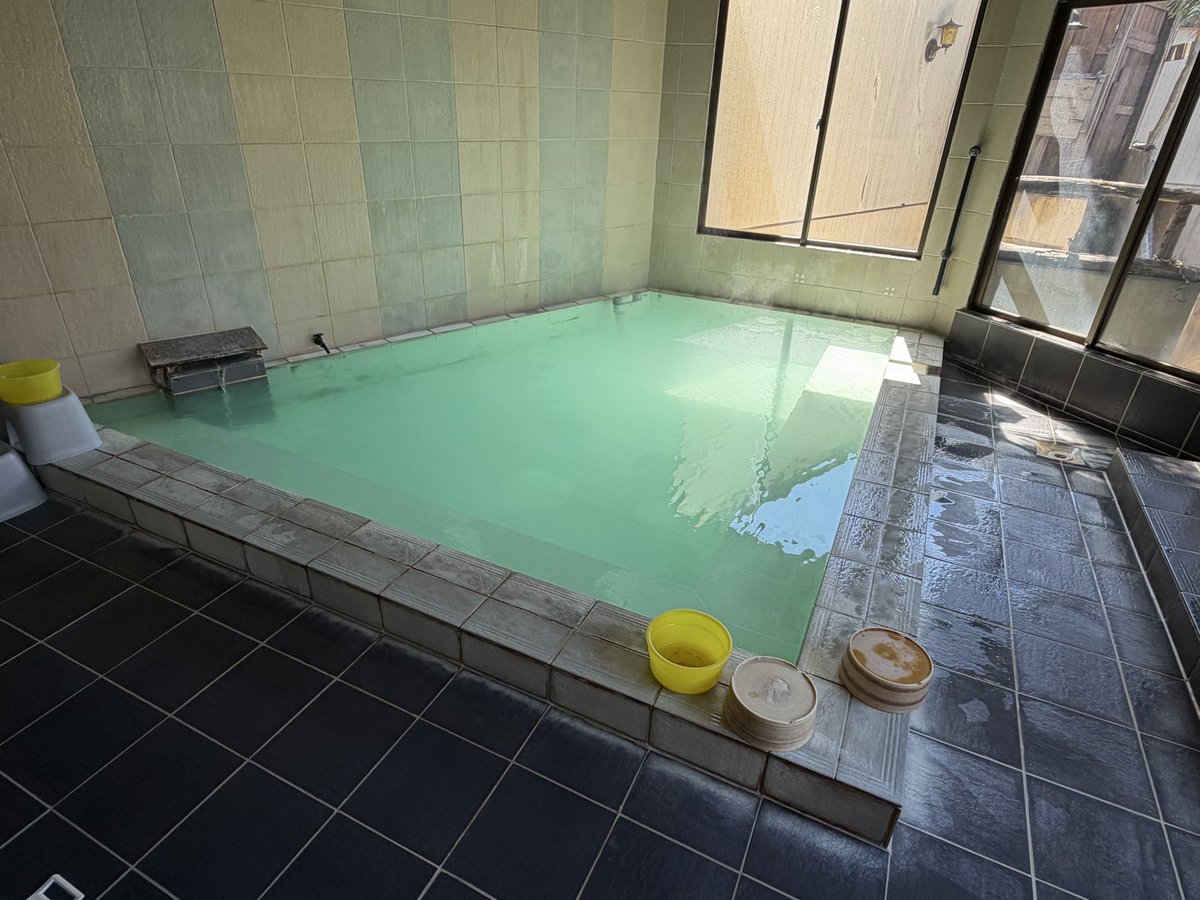 温泉仙人 tweet media