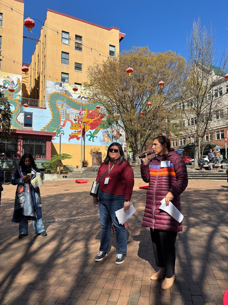 LocalProgress's tweet photo. Throwing it back to our Housing Convening: Affordable Homes, Stable Communities! Two days of exploring Seattle and strategizing about the housing vision we can build together. Read more at our blog post here: https://t.co/smIICettlQ https://t.co/NQUCJAaTY2