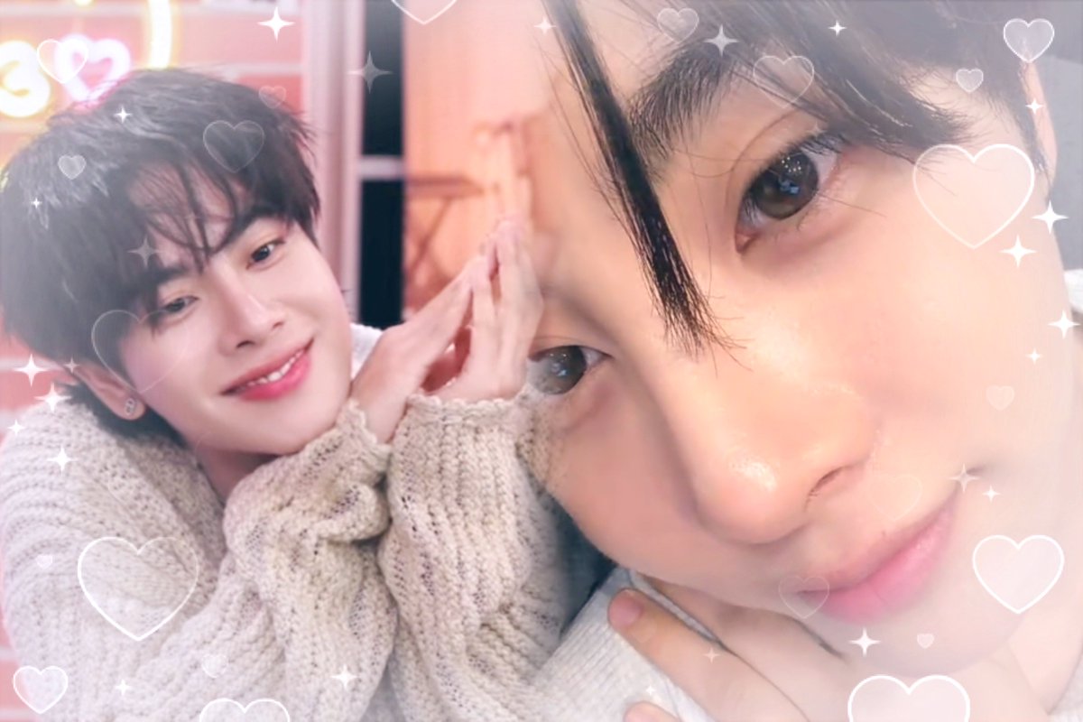 Miku_asu's tweet image. 最近のMixかわいすぎない...？
Earthがデレデレなわけよ🥺🤎❤️

｡*⑅୨୧┈┈┈┈┈┈┈┈┈୨୧⑅*｡

How is this even this cute...?

@wixxiws ♡ྀི #mixxiw 
#スーパーきゅーてぃくる激メロみくちゃん