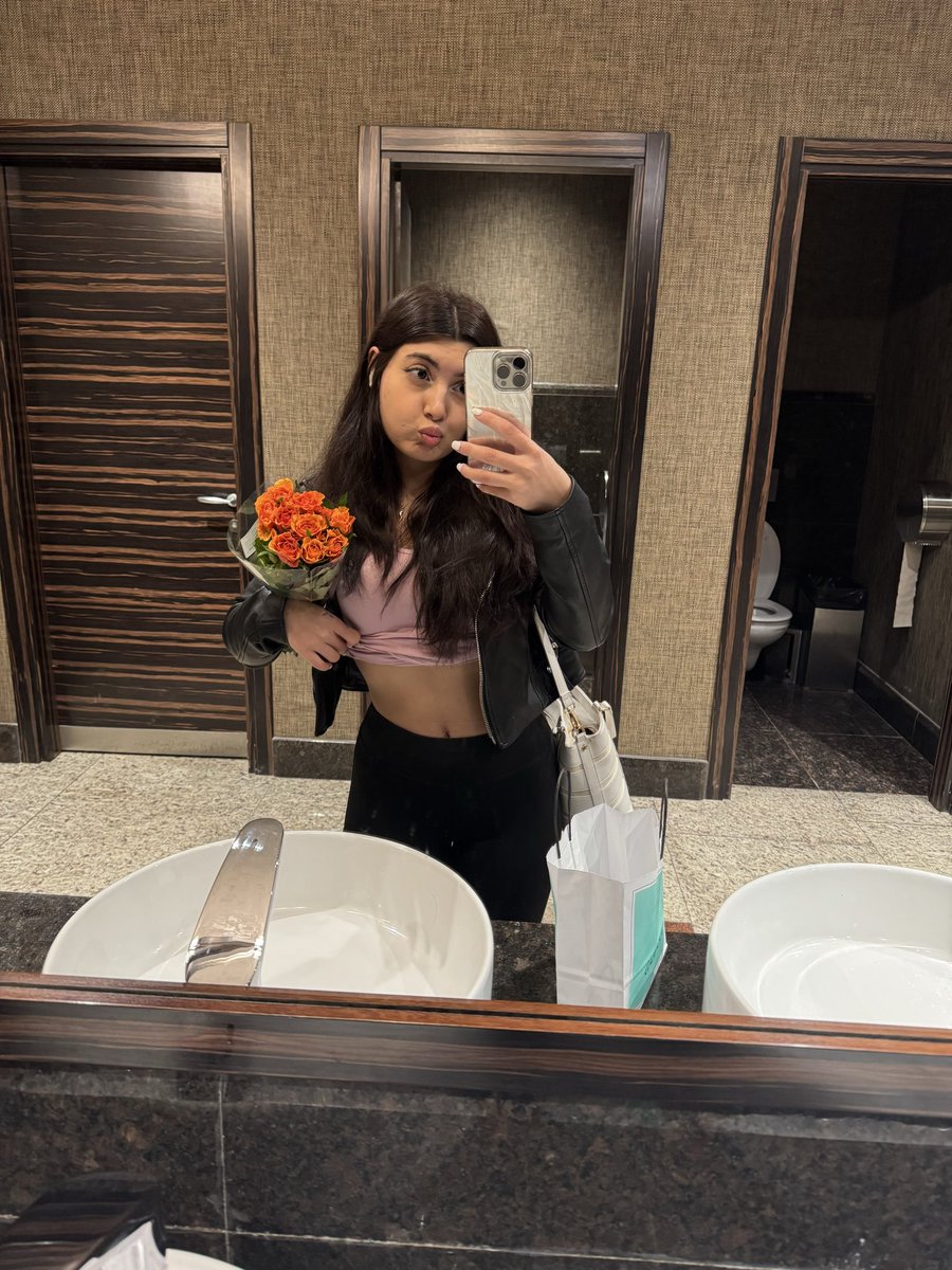 Alexa Doremi tweet media