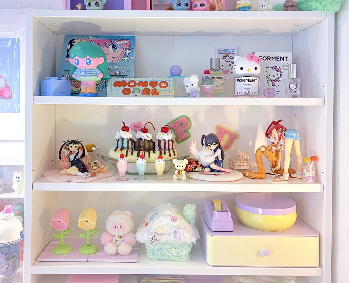 #ようこそ趣味棚
久しぶりに投稿します⭐️
グッスマさんのフィギュアは古いのも新しいのも可愛くて大好き！！