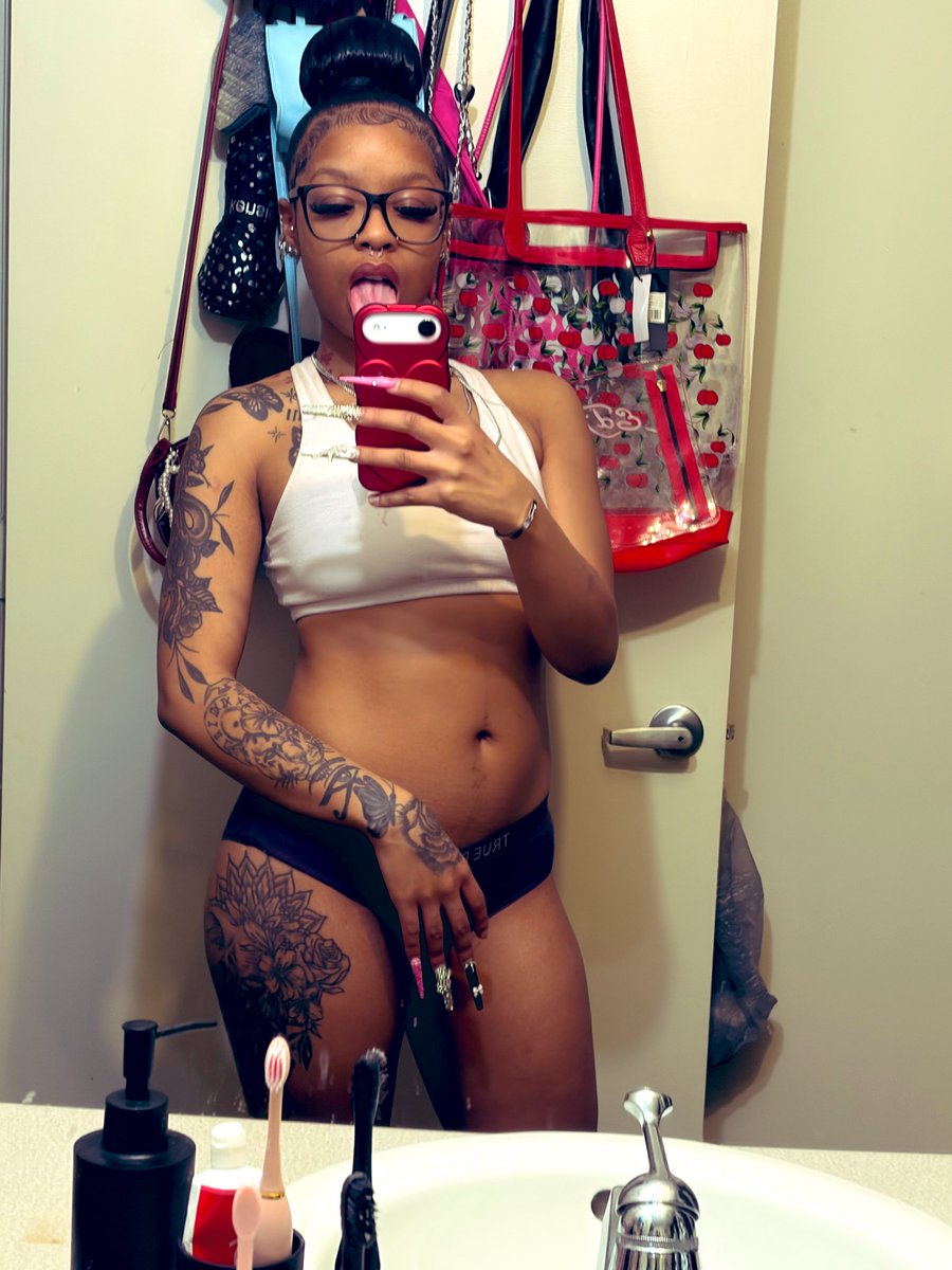 #KimoraAUNYA🫦 tweet media