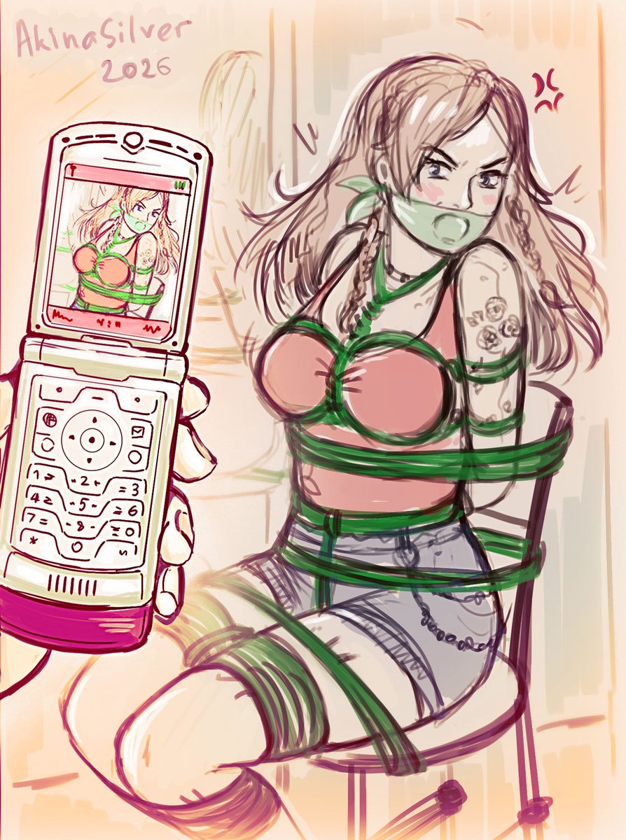 AkinaSilver's tweet photo. Some 2000s vibes with my OC Akina ❤️ https://t.co/cJx2FWPrkC