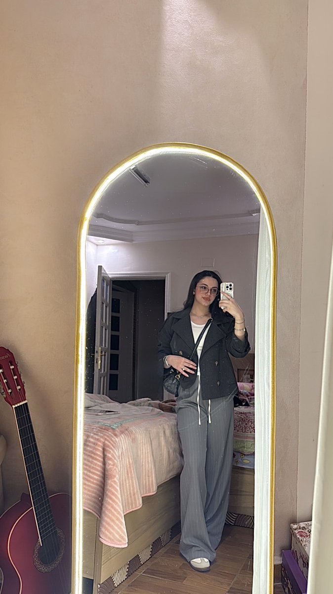 cinnamon girl tweet media