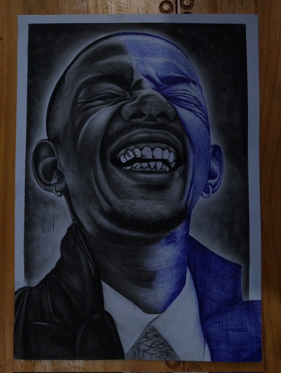 Andy21249542's tweet photo. #art #drawing #hyperrealistic #portrait #charcoal #pen #sketch #MagleraDoeBoy https://t.co/BuNzbjNohs