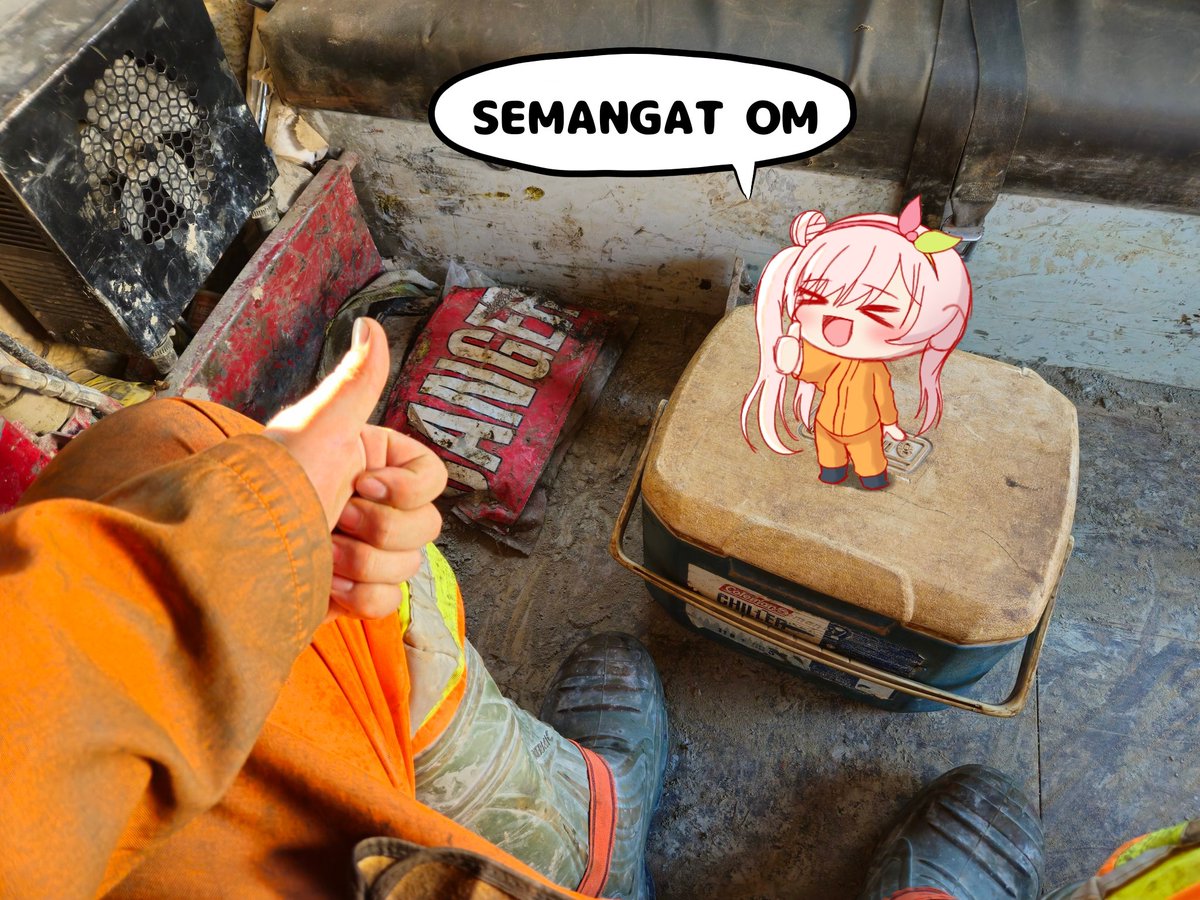 Momo Berry 🎨🐿🔮🧟‍♀️ tweet media