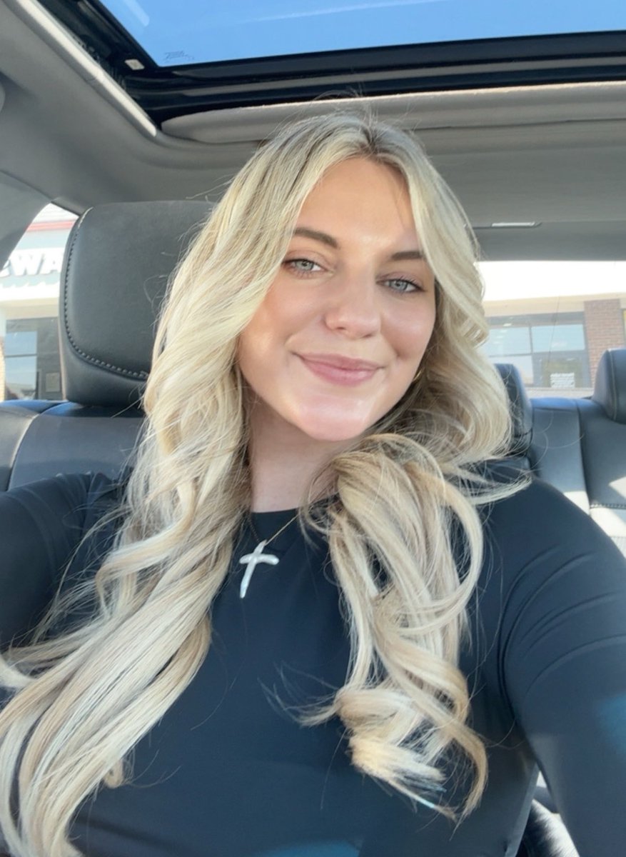 Anna Lulis tweet media