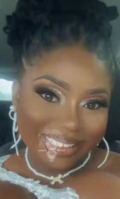 RedWhiteBite tweet media