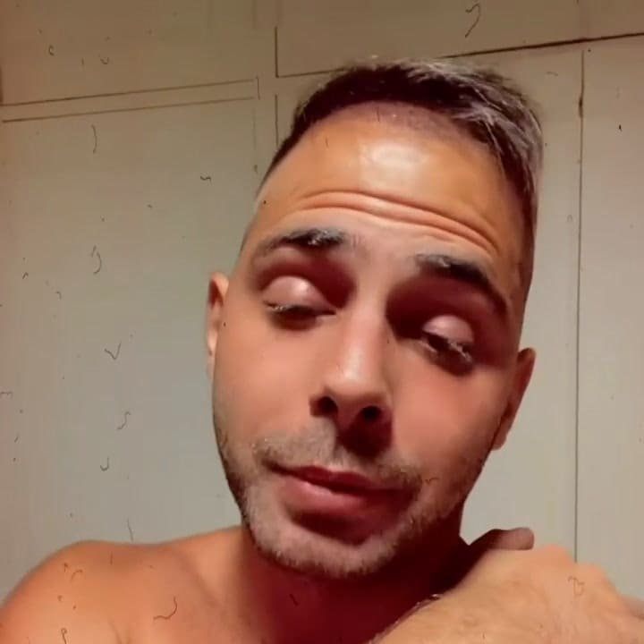 mariohawca's tweet image. CONFIRMADO lo que dijo @Pilarsmith que @gregorossello MANDO a hechar de @telefe al favorito del supremo #nachocastañares para acomodar a sus ..... , gracias Dios @nachoo_cp ya esta laburando en @somoslacasaok aumento el numero del streming,  el #KARMA se encargara #Todosepaga