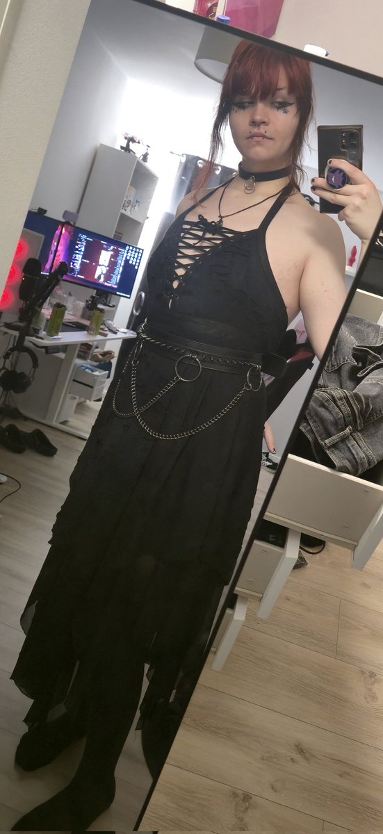 Lilith the Hellhound 🏳️‍⚧️ tweet media