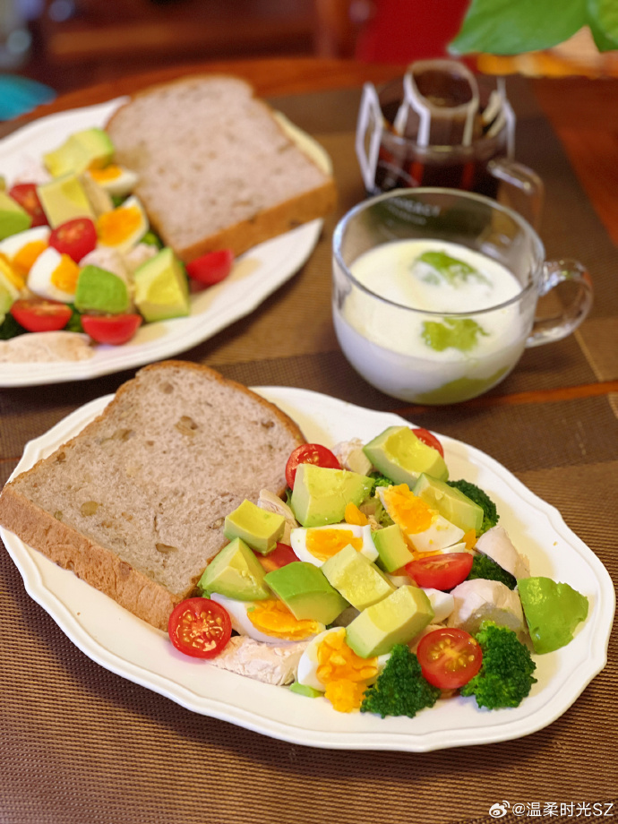 Julie Rijos tweet media