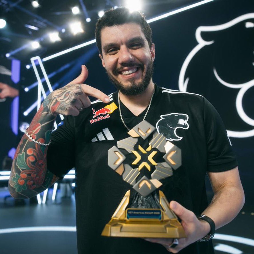 ATUALIZADO tweet media