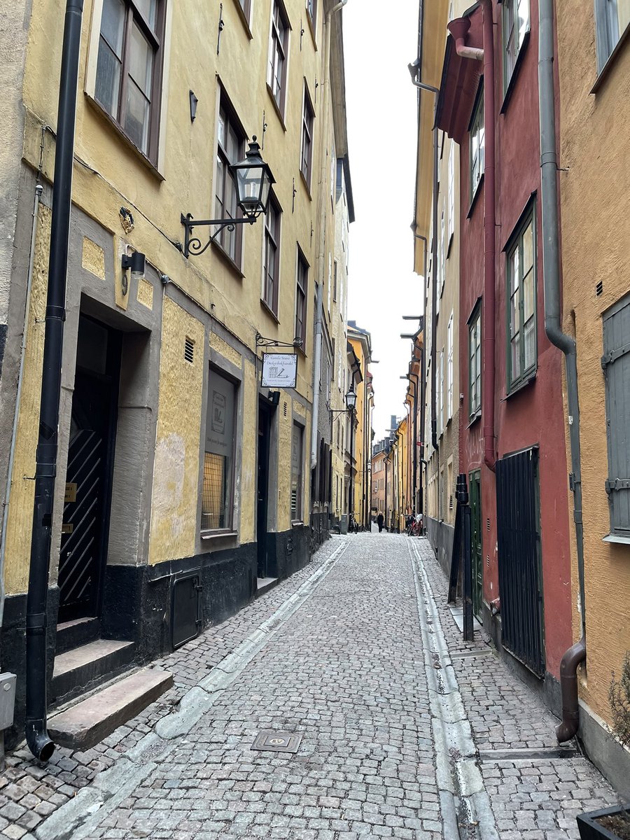 ねる◂Ⓘ▸ tweet media