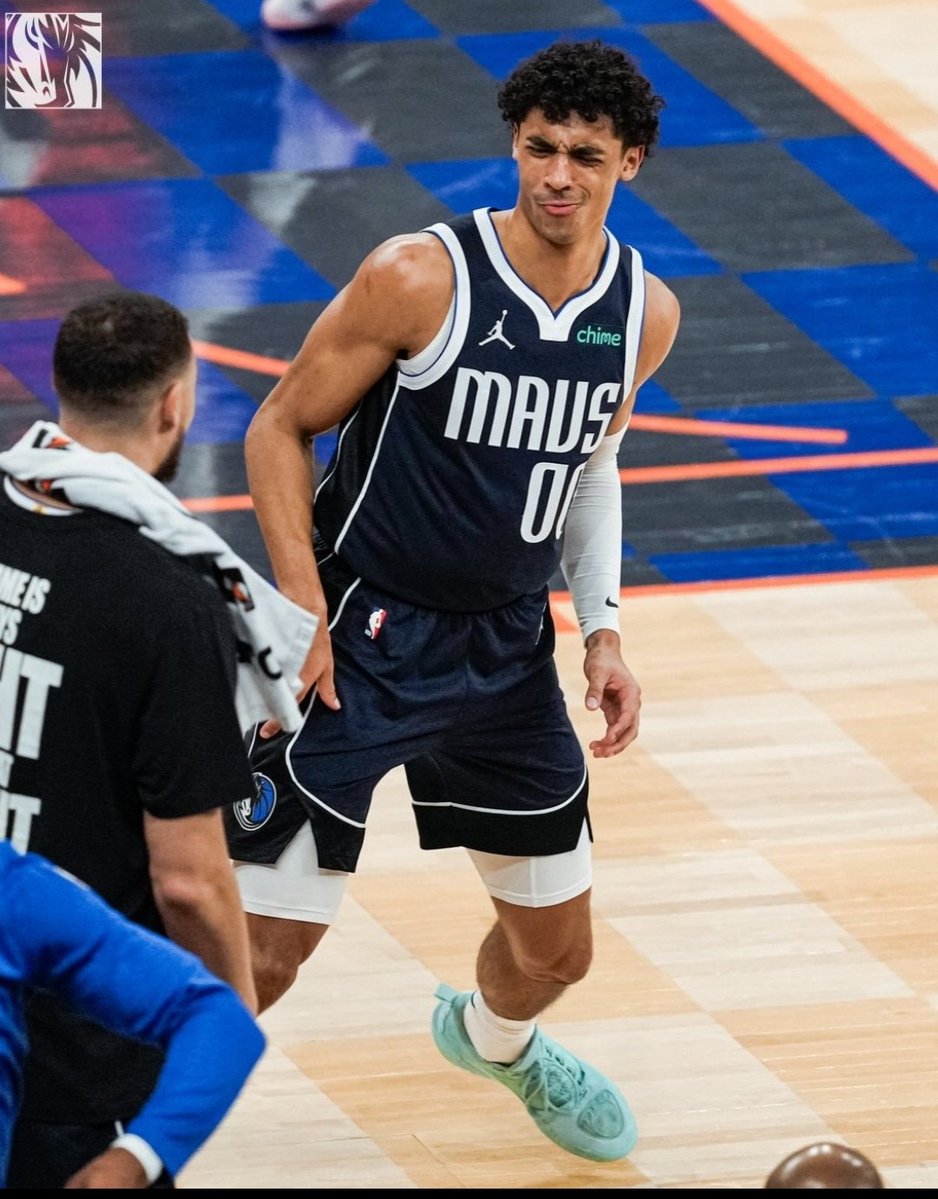 John ⭐ #LakeShow tweet media