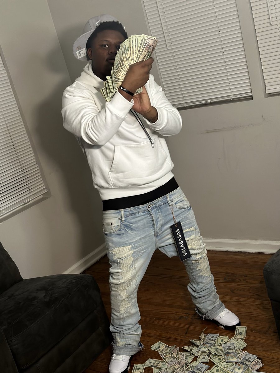 RamBamPutHaOnCam tweet media