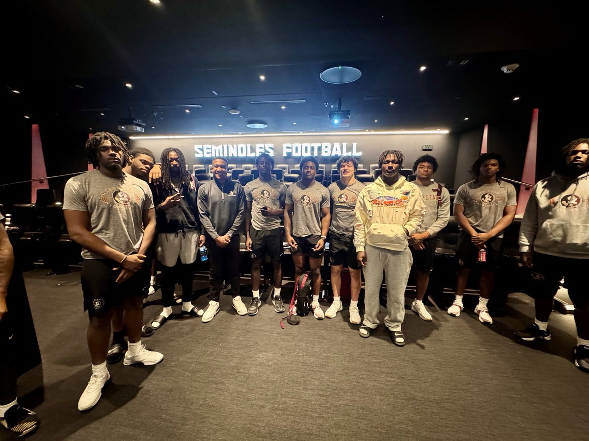 stbprogram's tweet photo. Always special to be back where STBProgram all started. New facility, same mission.

Great financial literacy sessions these past few weeks with  @fsufootball #Tribe26 #GONOLES 

#SecureTheBag 💰 https://t.co/NuvxoewvaS