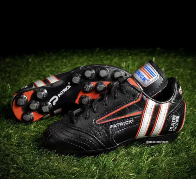 The Extreme Football Enthusiast tweet media