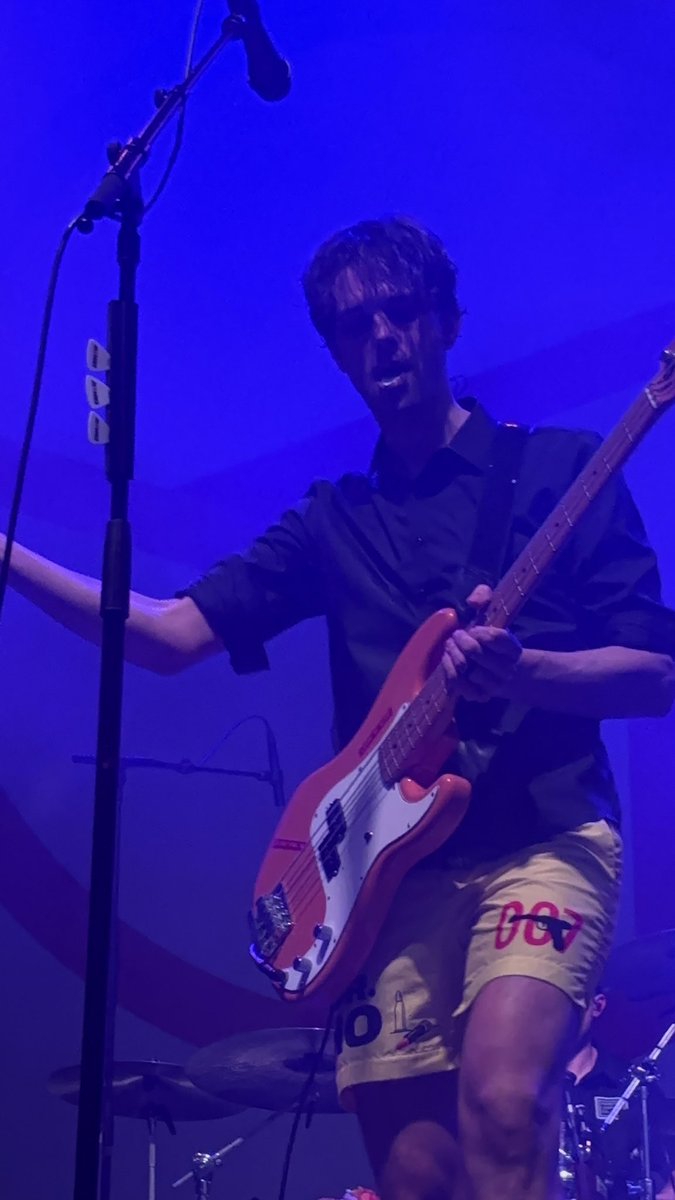 maddie 🪩 || mcrrockville idkhowdallas shakyknees tweet media