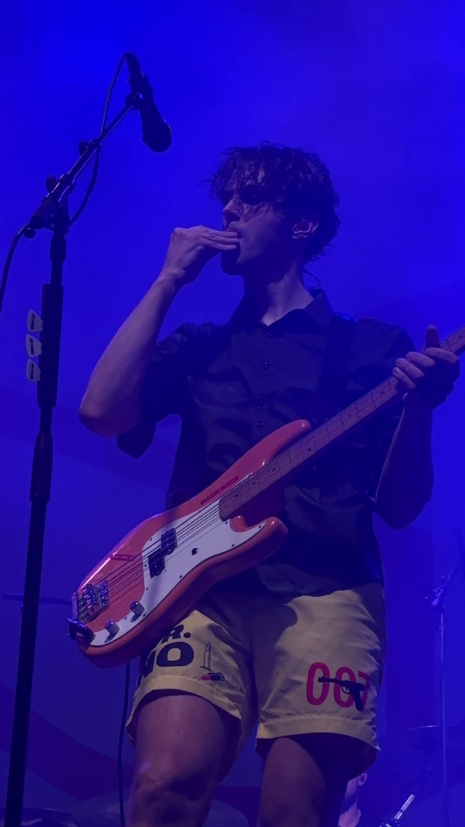 maddie 🪩 || mcrrockville idkhowdallas shakyknees tweet media