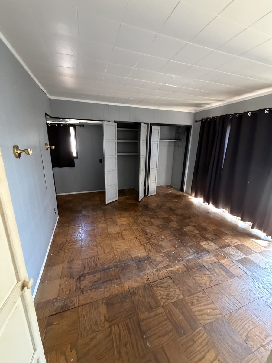 RealEstateDude tweet media