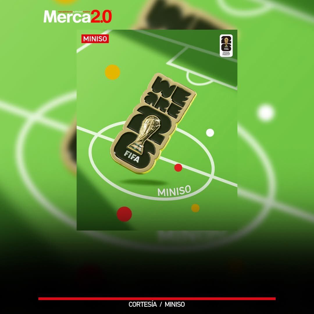 MktDeportivaInt's tweet photo. La marca japonesa Miniso anunció el lanzamiento de una colección oficial de mercancía inspirada en el Mundial, sumándose a la tendencia global de productos licenciados rumbo al torneo.

Vía @Merca20 

#SportsMarketing #MarketingDeportivo https://t.co/JSMI0yyLTV