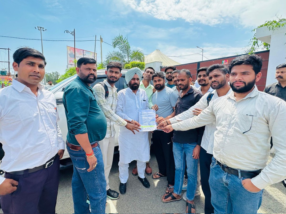 ThreadMSG's tweet photo. मुख्य मांगें:
UPSI भर्ती परीक्षा 2025-26 के DV/PST परिणाम के साथ ही सभी अभ्यर्थियों का व्यक्तिगत स्कोरकार्ड जारी किया जाए
विभाग में रिक्त पदों को देखते हुए कम से कम 2000 पद बढ़ाए जाएं।
@myogiadityanath @myogioffice
#UPSI_INCREASE_2000_POST
#UPSI_SHOW_MARKS
#UPSI_GIVE_WAITING_LIST https://t.co/swpII7sPrt