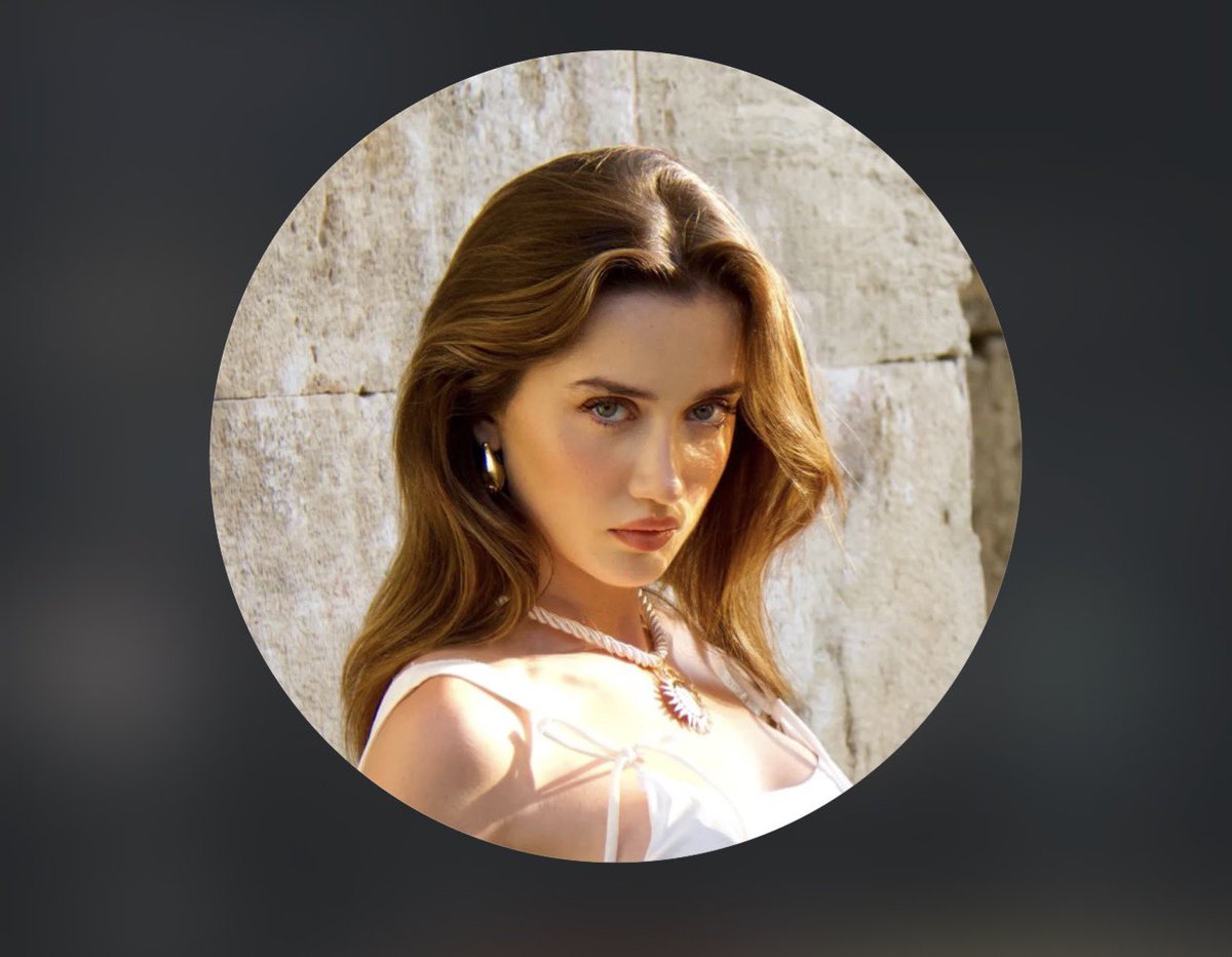 Stefanie tweet media