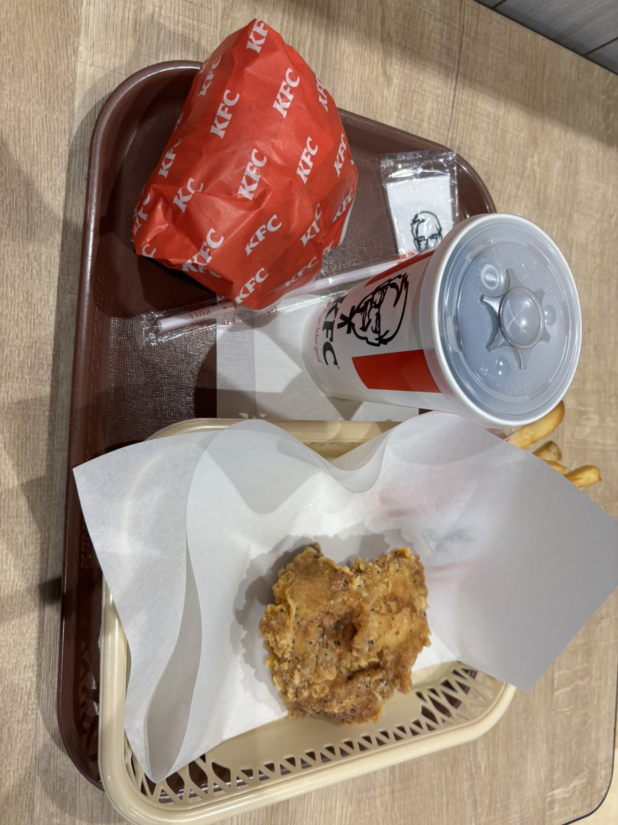 いれ子 tweet media