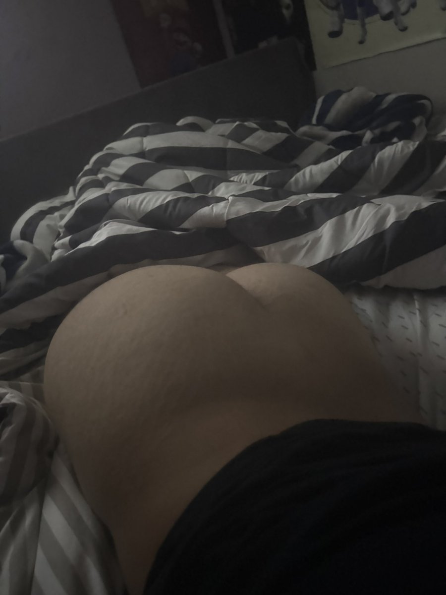telestoorm's tweet photo. we fuckin or what?? #mlm #gaytwt #boybutt #chudai https://t.co/kgSYQFIOlP
