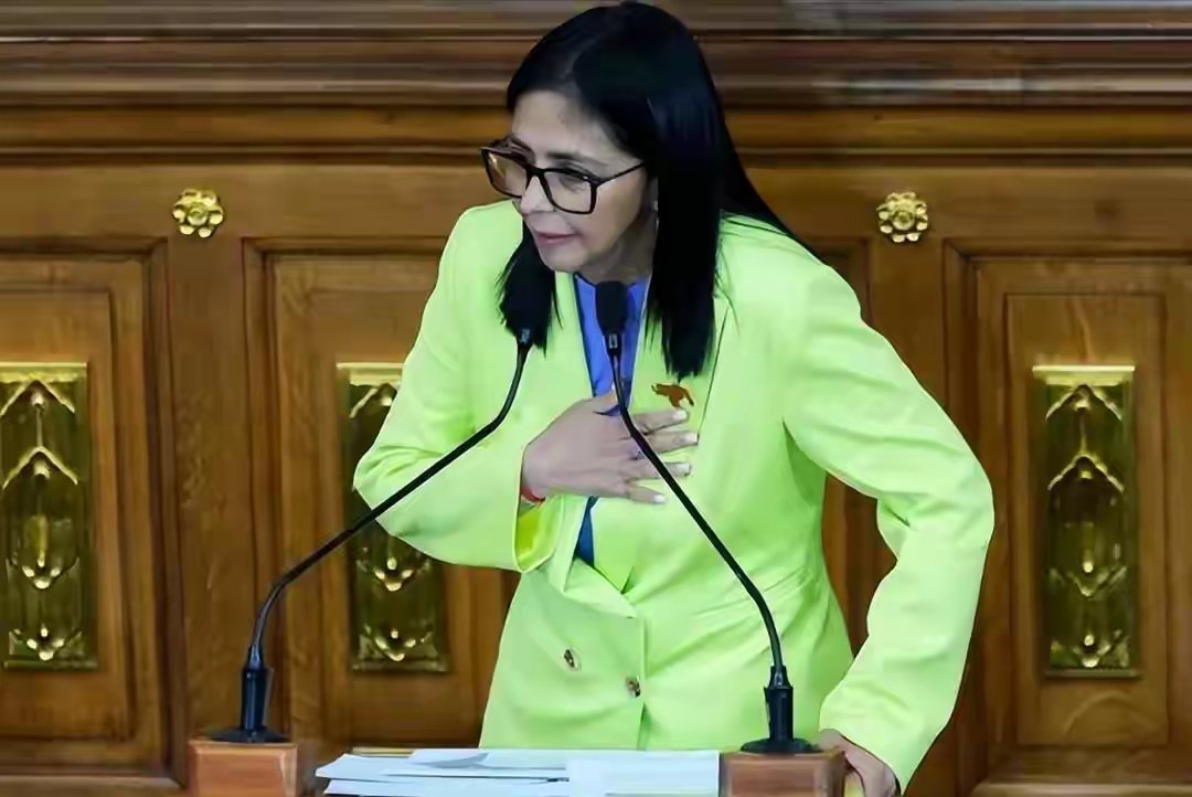 hello world tweet media