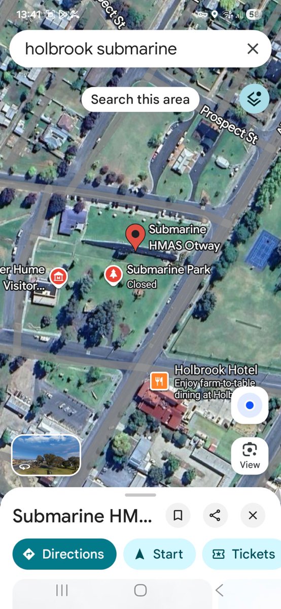 CactusCocktail's tweet image. Does any other country outside Australia have a friggin submarine parked 100s kms inland for no good reason?
#Holbrook #Navy