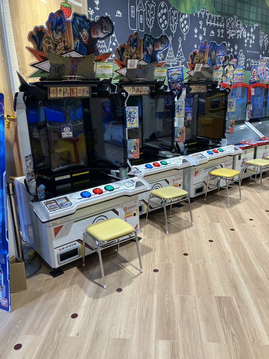 フリーザーいちぞく だび tweet media