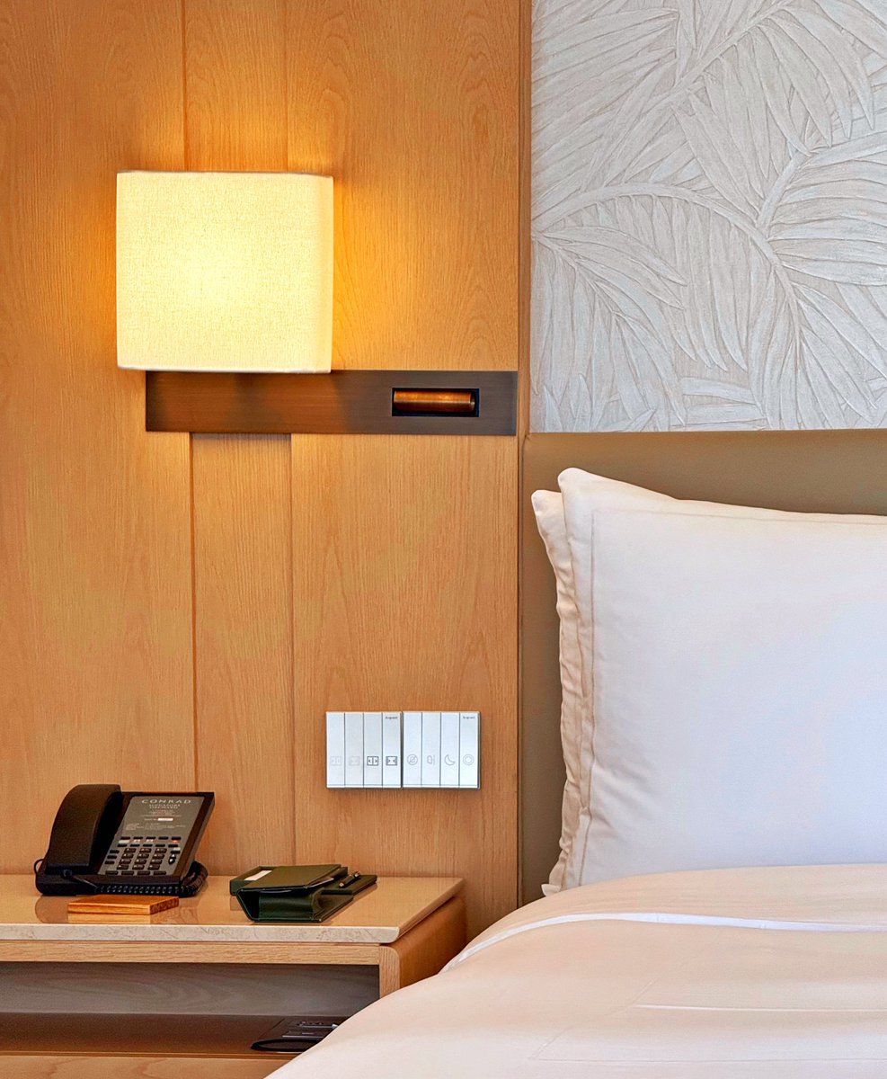 AorPhatthawut's tweet image. Love my Executive Room at @ConradHotels Singapore Orchard 🤗 #StayInspired #ConradHotels