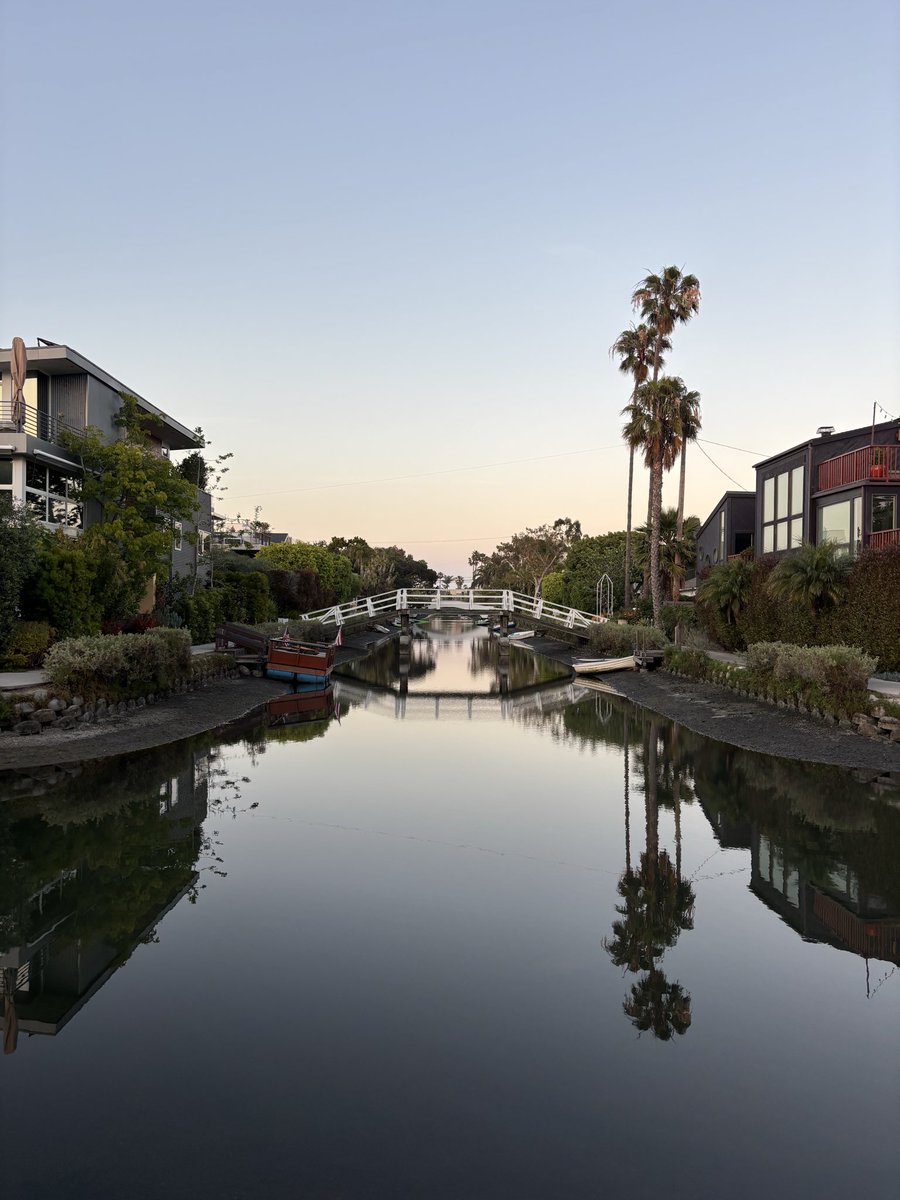 ellehtea's tweet image. Venice, CA #VeniceCanals #eveningstroll  #Iloveeeemylife