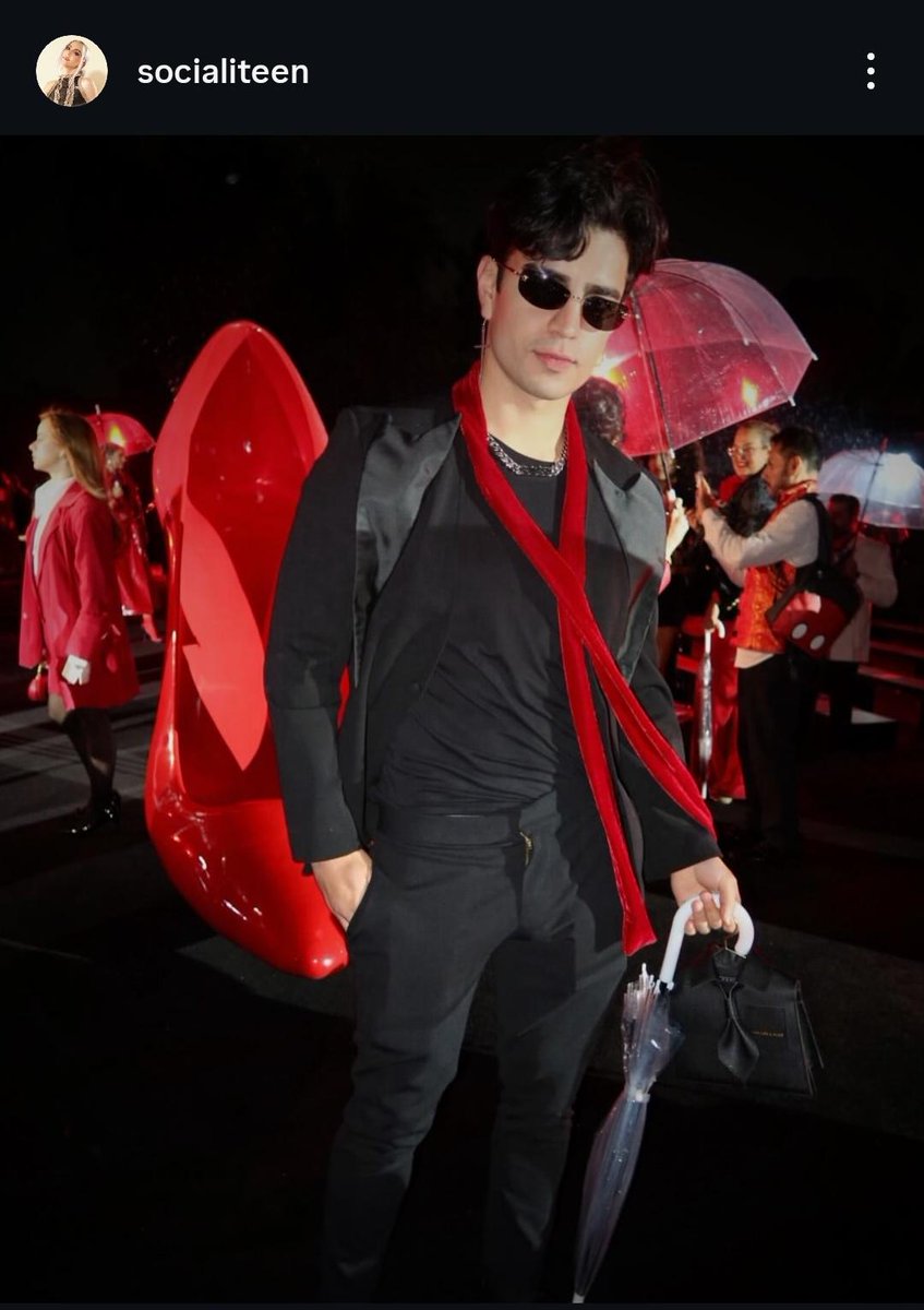 Anny Mercury tweet media