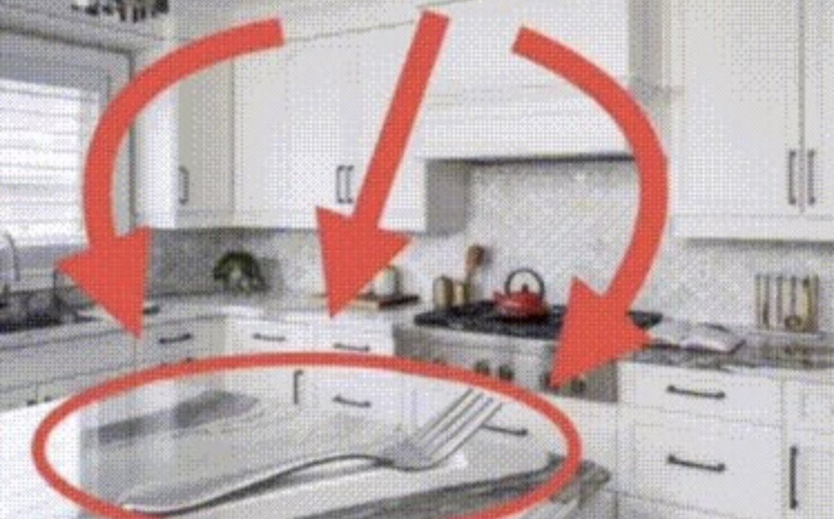 kyra💛🖤 tweet media