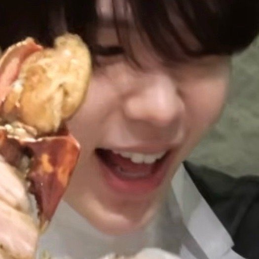 소설짱 tweet media