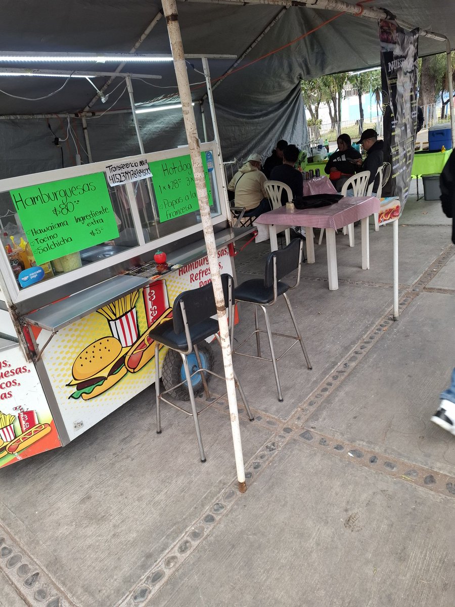 Xavier Avalos tweet media