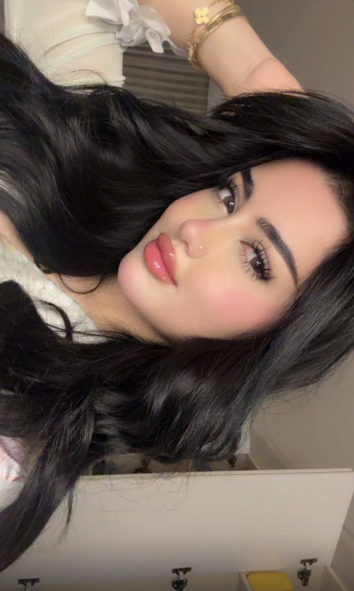 Bbb9_3's tweet photo. مايا ماجد🐽

شفيك ي بوبي بدت شحمتك تخرخر كسمك تعال احلب شحمتك و اريح محنتك ي خنزير السوريه😂 https://t.co/qymZrZzKoO