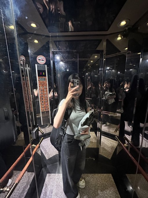 台東舞女 tweet media