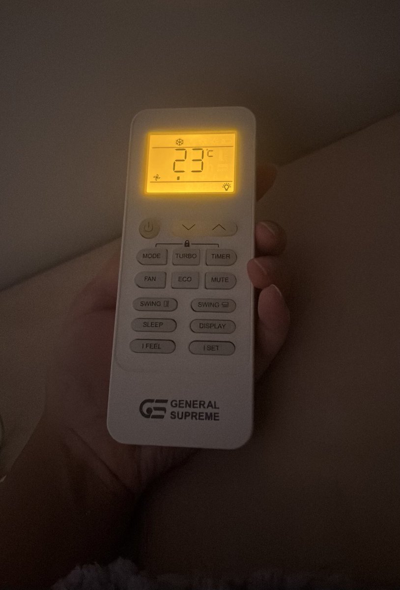 r a i n b o w tweet media