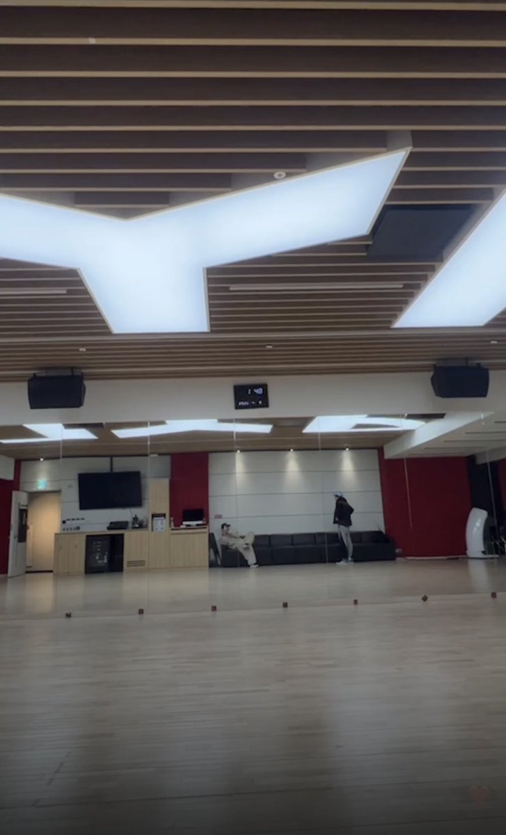 준호둥이 tweet media