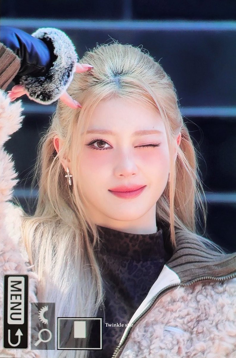 𝐓𝐰𝐢𝐧𝐤𝐥𝐞 𝐬𝐭𝐚𝐫*・゚ tweet media