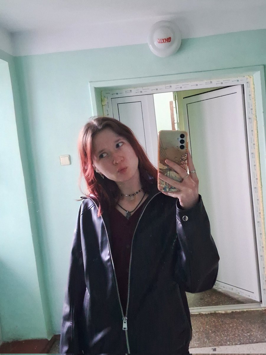 записки на коленках | hanna tweet media