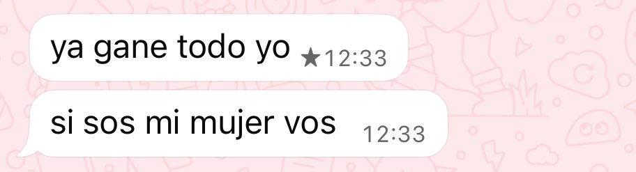 vickyparuu's tweet photo. nunca voy a entender como los hombres pueden pasar de esto a esto https://t.co/g8YwtsviD0