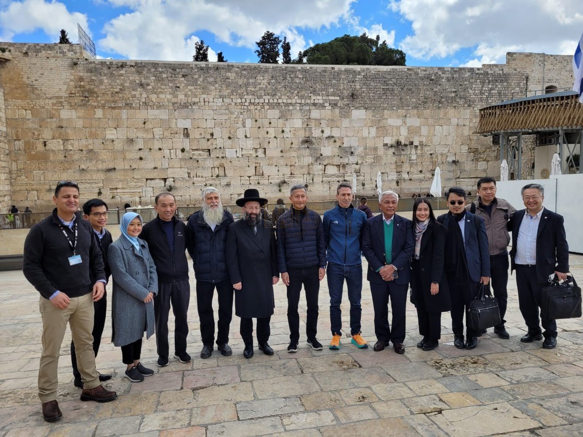 ᴊᴏᴇ ʟᴇᴇ tweet media