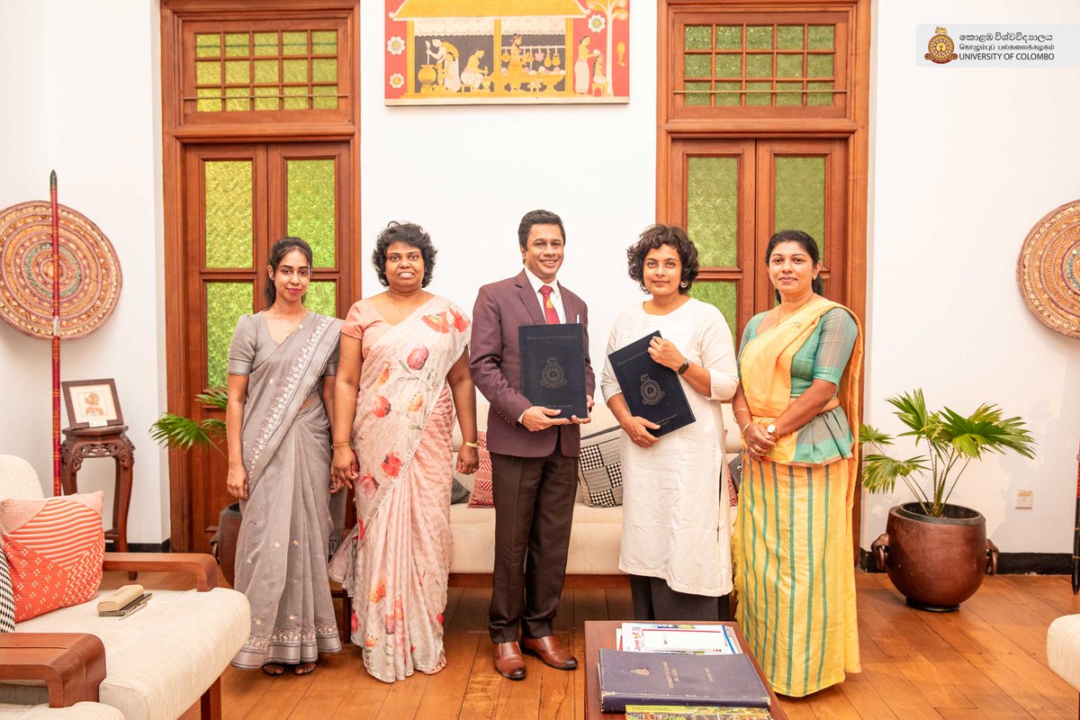 University Colombo tweet media