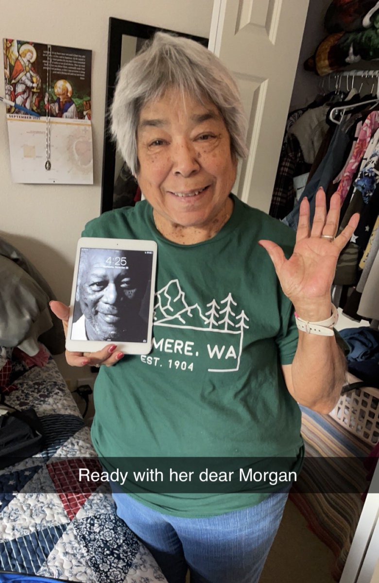 iamjackiejam's tweet photo. @morgan_freeman My Mumsies is turning 90 years old on April 11th. She absolutely loves you and calls you “My Morgan”. Please help us wish her a Happy 90th Birthday! https://t.co/nbpFO0ecx5